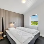 Agnes - 900m From The Sea By Interhome *