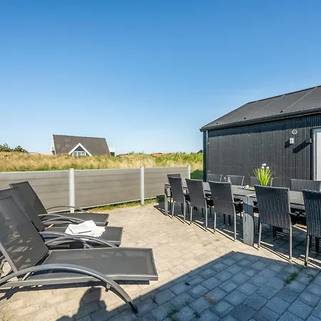Agnes - 900m From The Sea By Interhome *