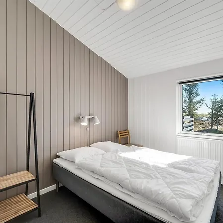 Agnes - 900m From The Sea By Interhome Nyaraló *